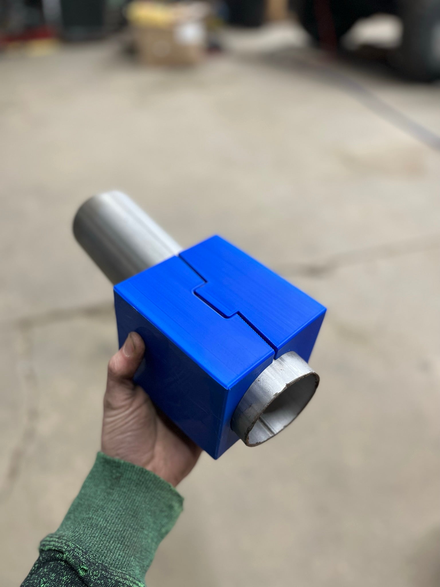 tube cutting fixture