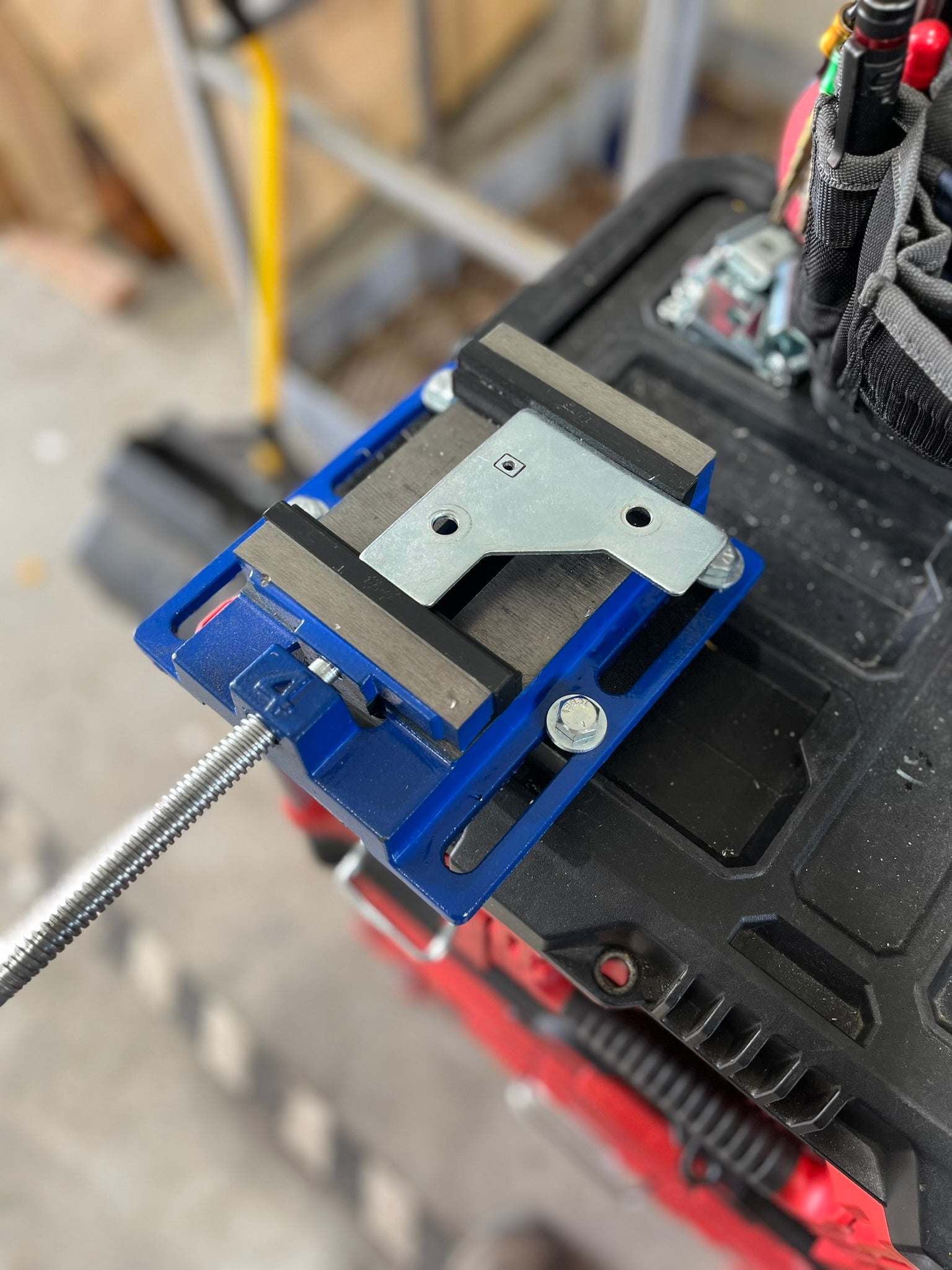 milwaukee vise mount